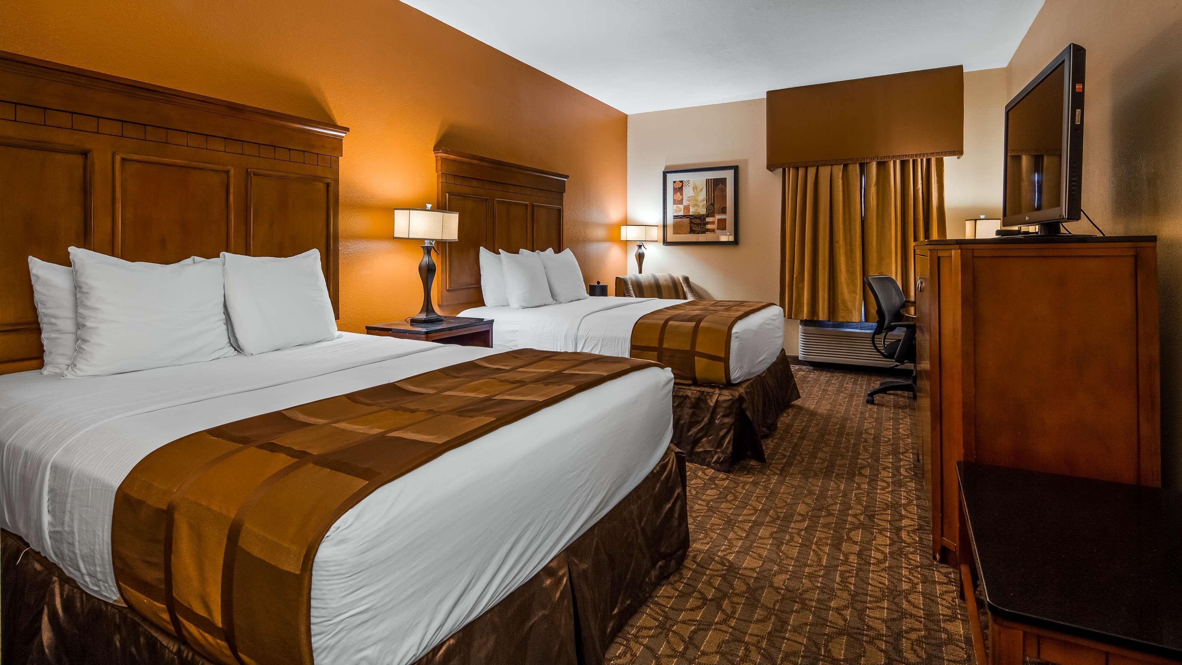 Best Western Plus Midwest Inn & Suites Салайна Екстер'єр фото